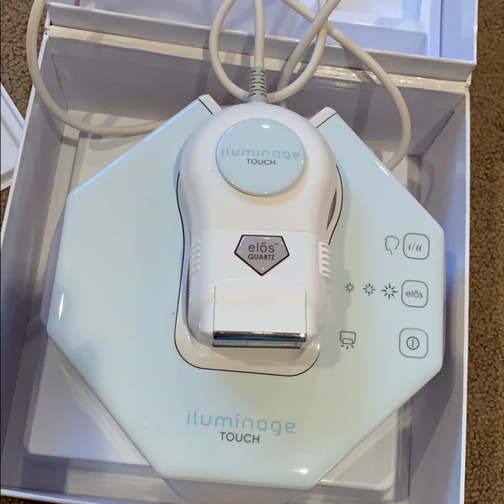 Iluminage Touch - Laser Hair Reduction System